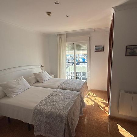 Hostal El Puerto Caleta De Velez Extérieur photo