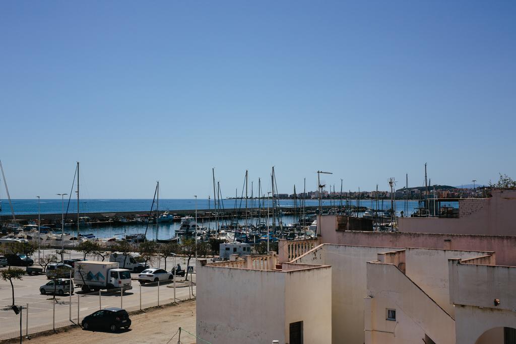 Hostal El Puerto Caleta De Velez Chambre photo